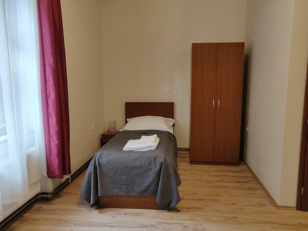 Penzion Sessler *** Trnava Exterior foto